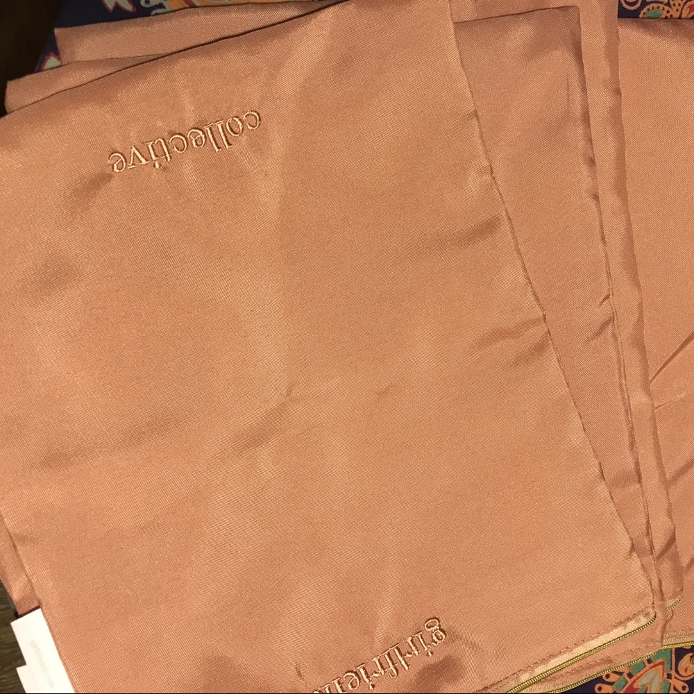 Girlfriend Collective dust bag